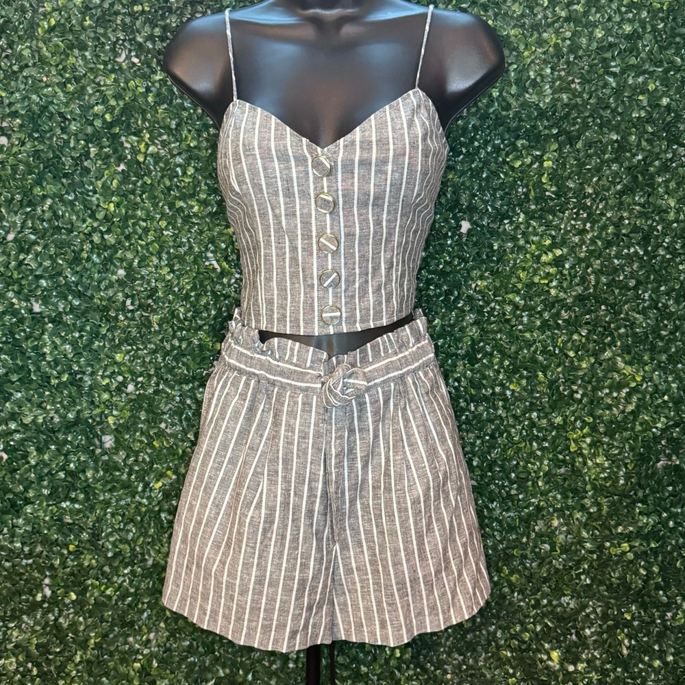 NWT‎ Express Matching Tank & Shorts/ Gray & White / XS/S